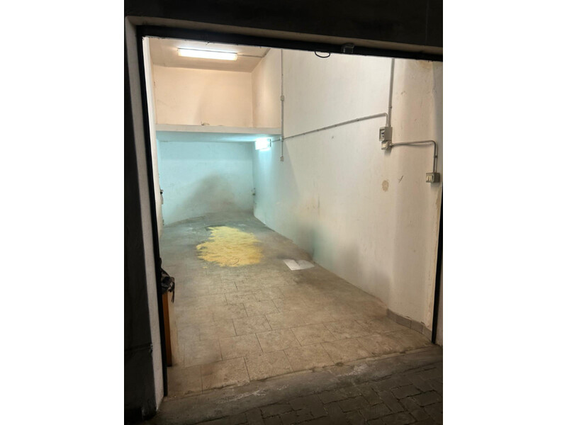 Catania, pressi Via Androne, garage mq 18