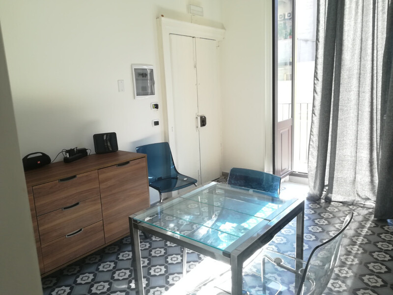 Catania, Centro Storico Appartamento vani 2 Via Del Toscano