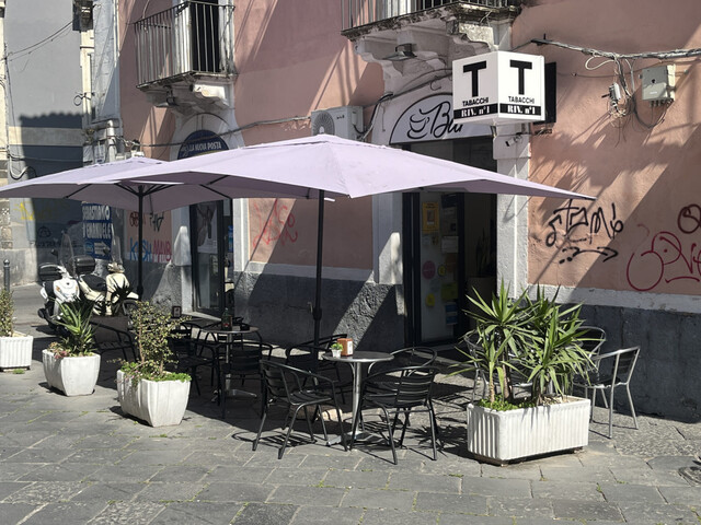 Catania, Centro Storico, Licenza Tabacchi